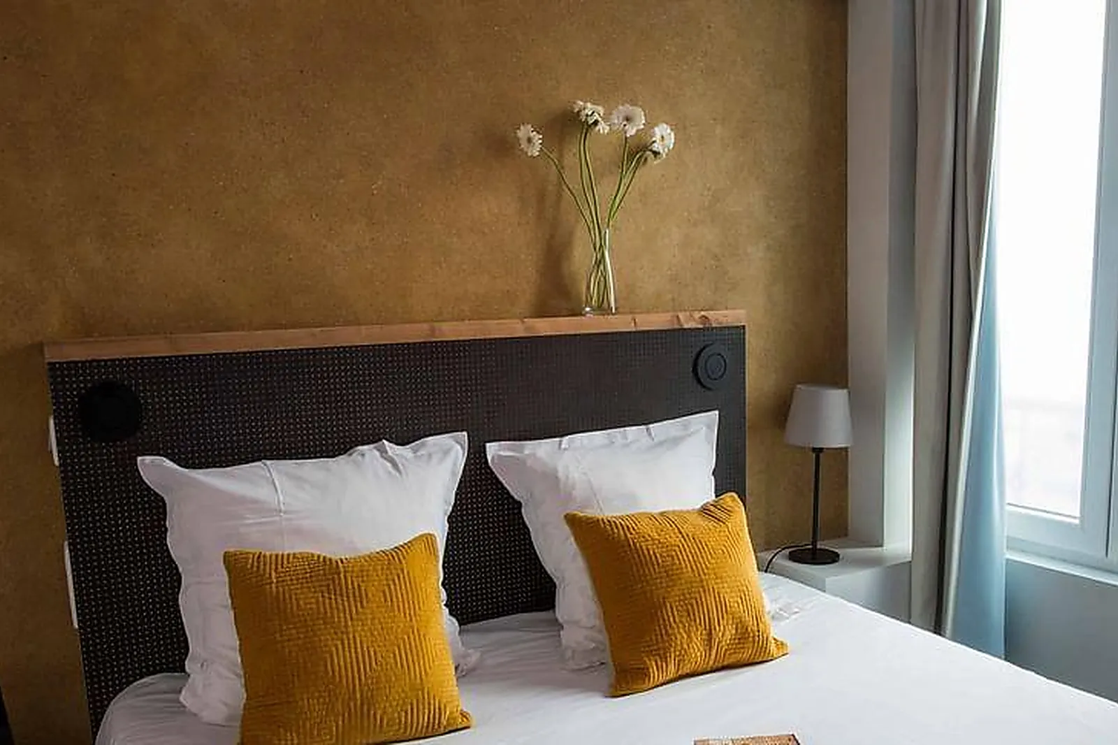 Lieux événementiels, HÔTEL LA NOUVELLE RÉPUBLIQUE ***