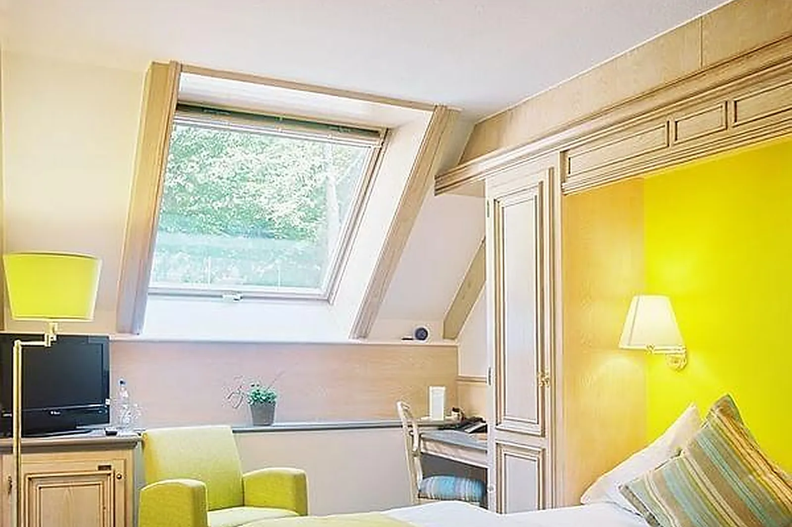 Lieux événementiels, HÔTEL LA CLAIRIERE ****