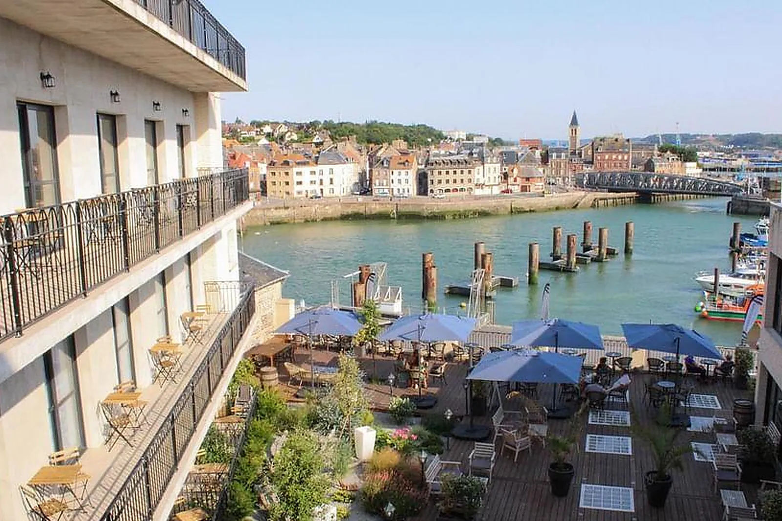 Lieux événementiels, HÔTEL LA TOUR AUX CRABES