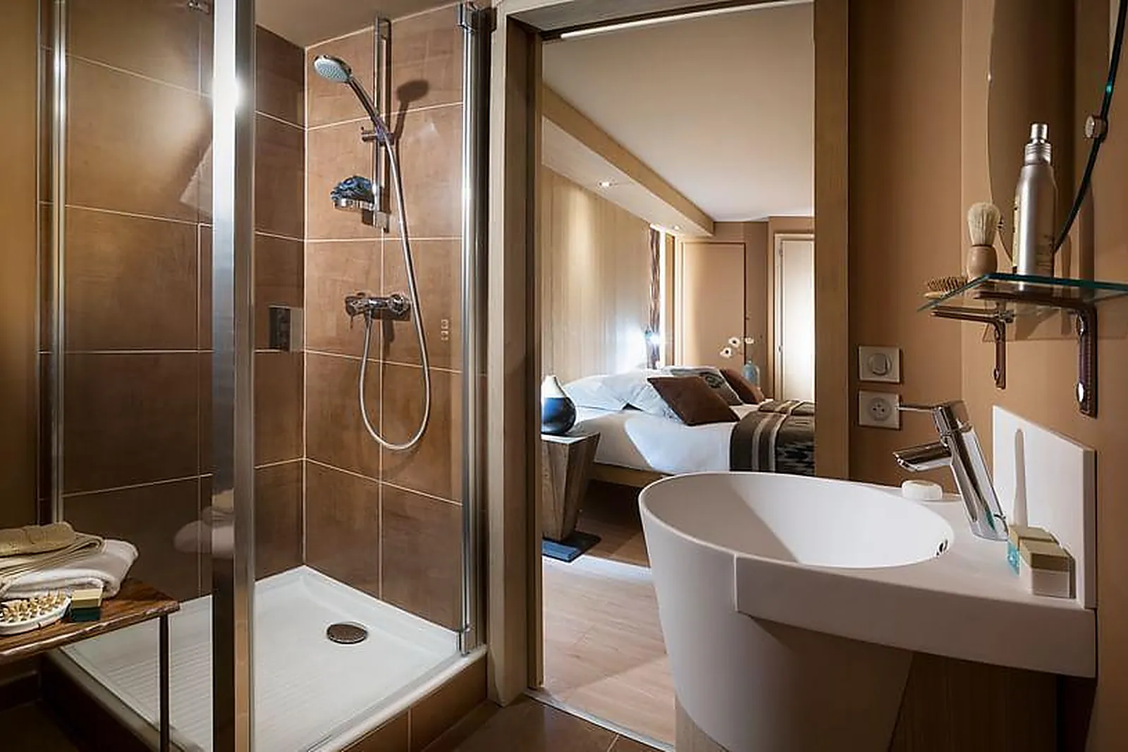 Lieux événementiels, HÔTEL LE TAOS