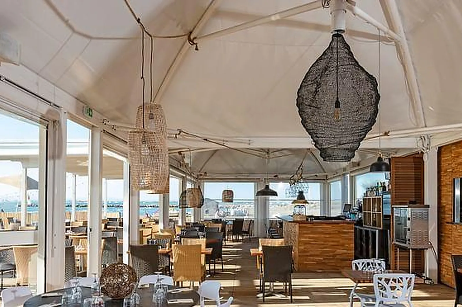 Lieux événementiels, HÔTEL LES BAINS DE CAMARGUE THALAZUR ****