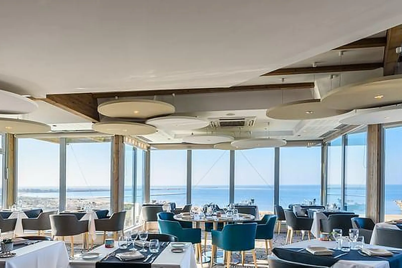 Lieux événementiels, HÔTEL LES BAINS DE CAMARGUE THALAZUR ****