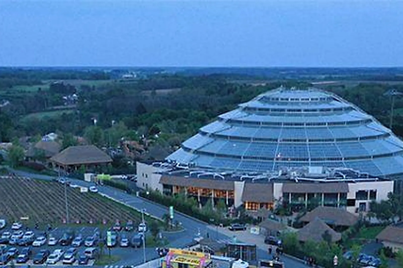 Lieux événementiels, HÔTEL LES PAGODES DE BEAUVAL ***