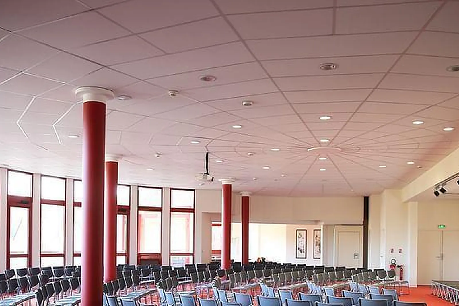 Lieux événementiels, HÔTEL LES PAGODES DE BEAUVAL ***