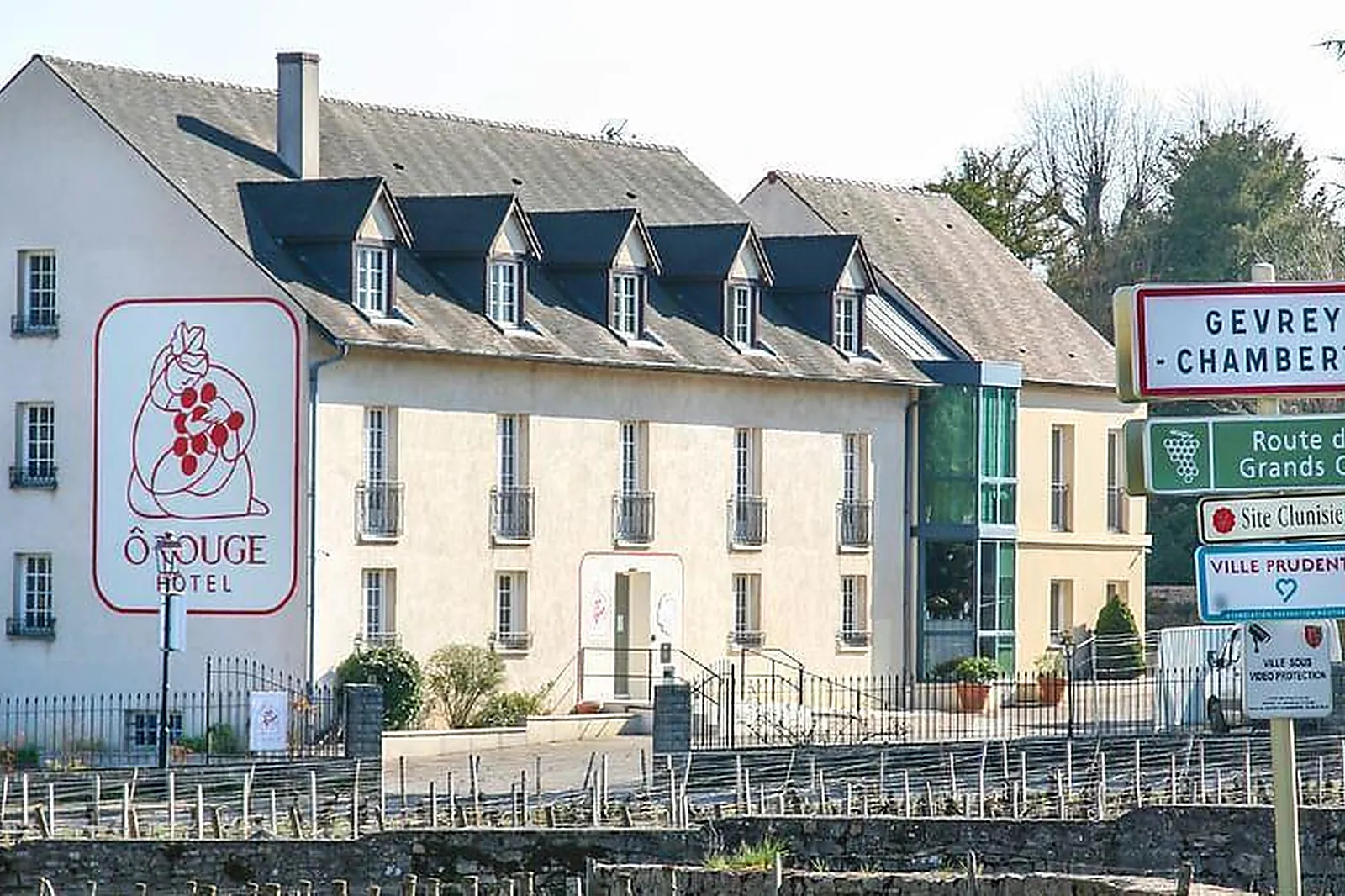 Lieux événementiels, HÔTEL Ô ROUGE***