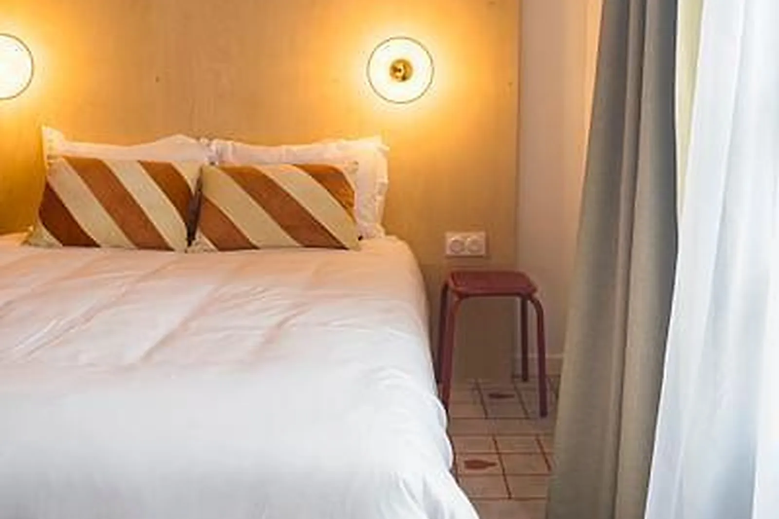 Lieux événementiels, HÔTEL Ô ROUGE***