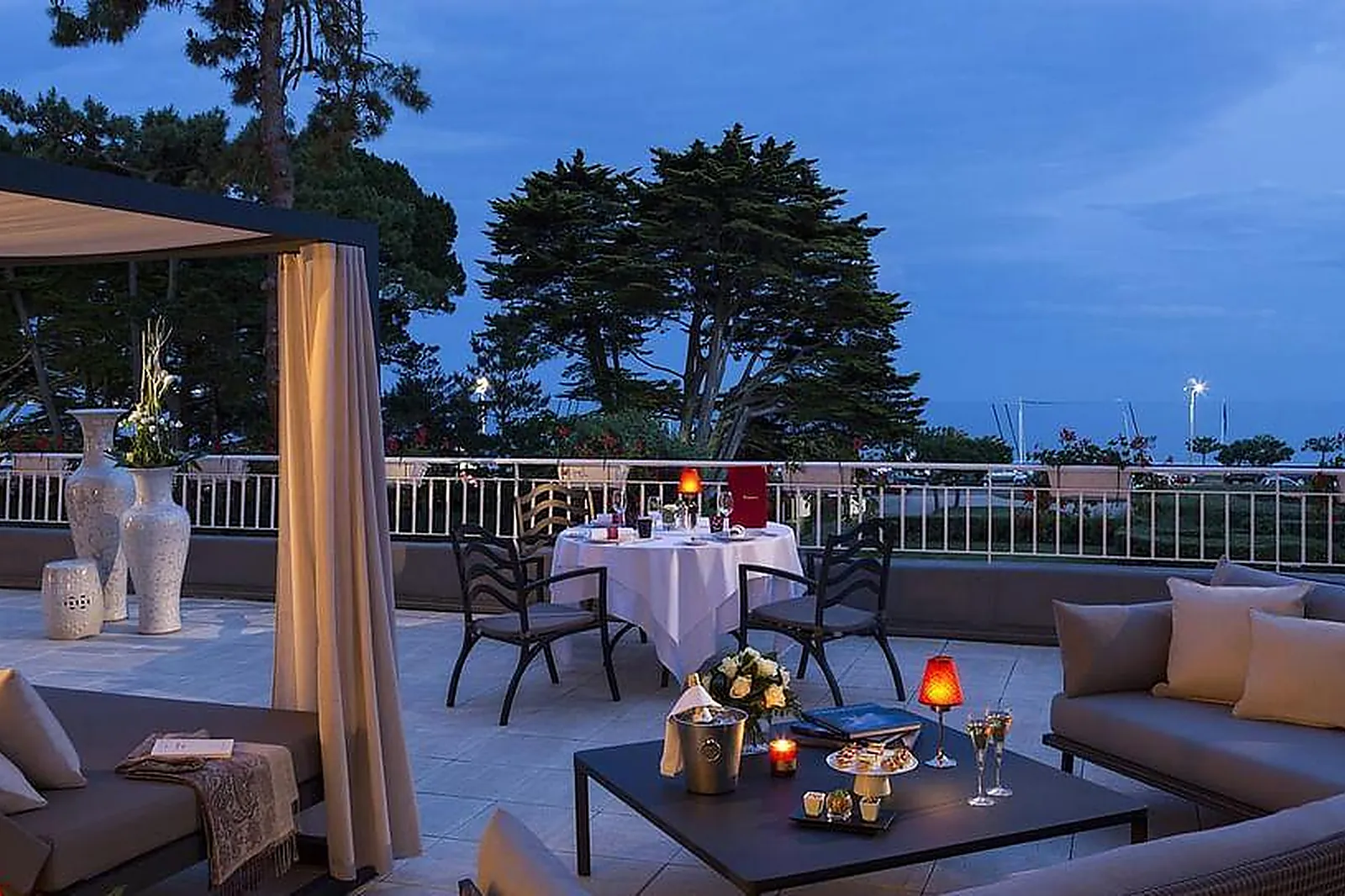 Lieux événementiels, HÔTELS BARRIÈRE - LA BAULE