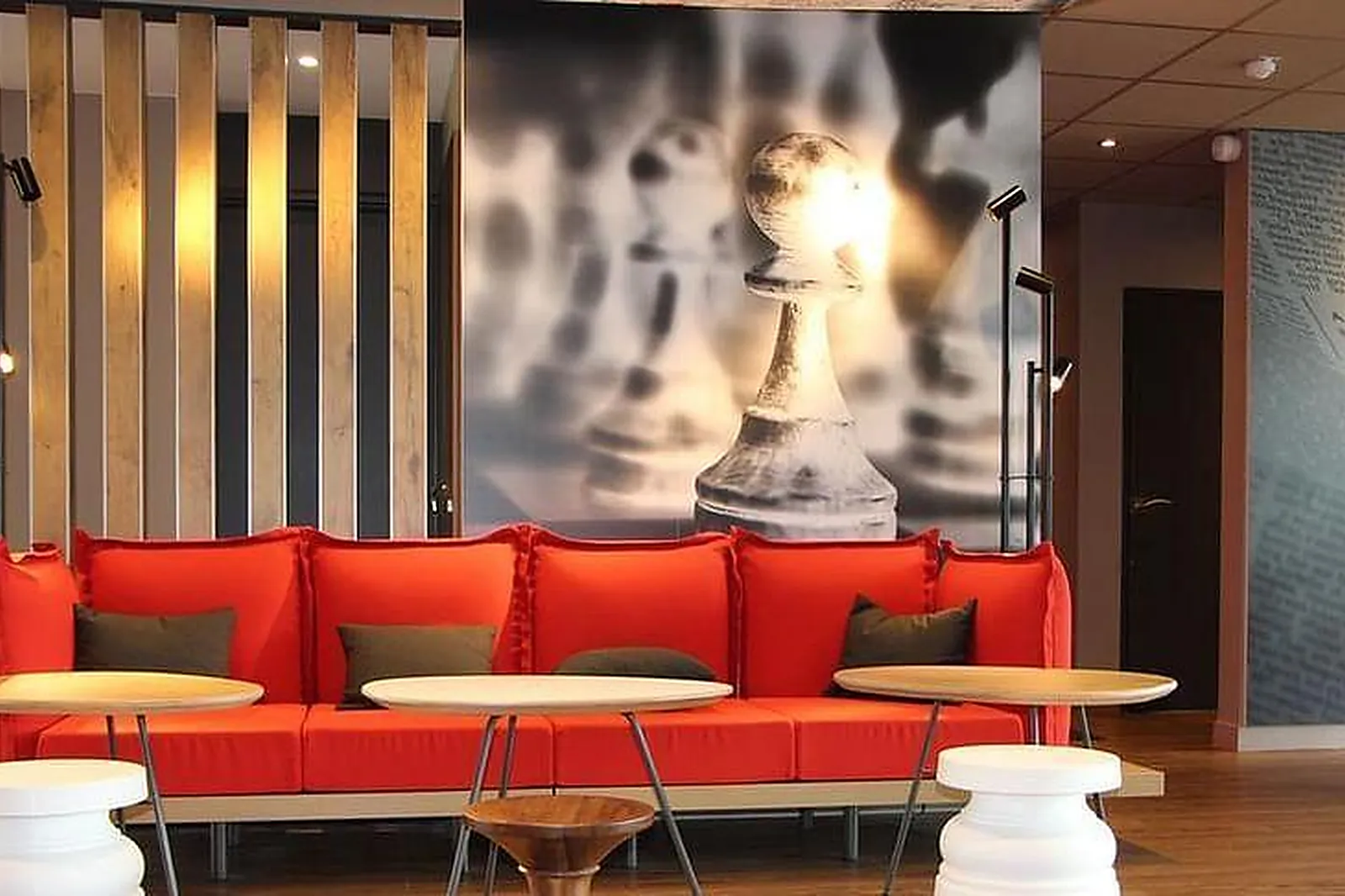 Lieux événementiels, KYRIAD BRIE COMTE ROBERT***