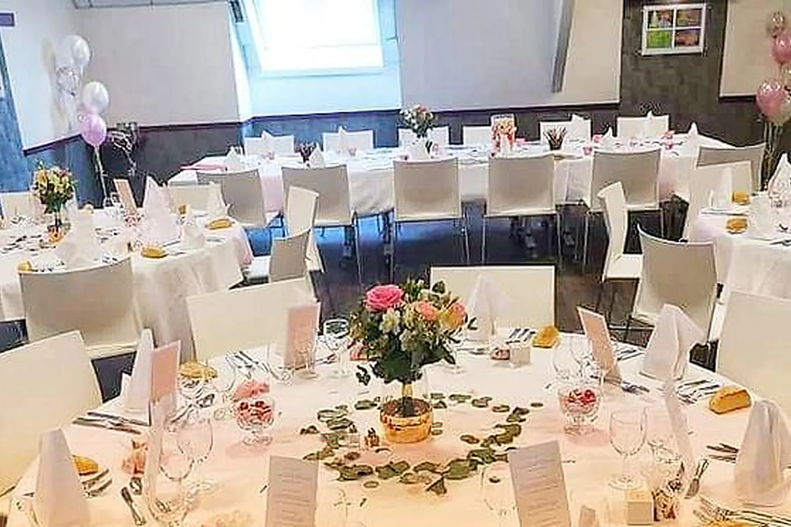 Lieux événementiels, LENNON