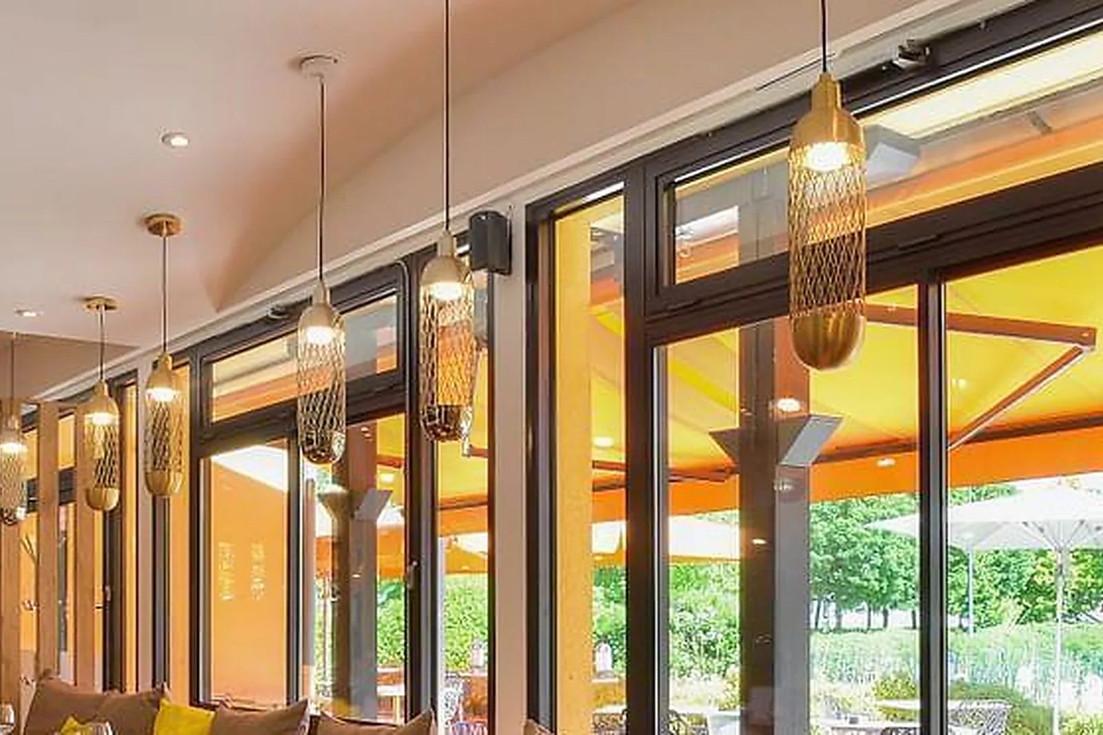 Lieux événementiels, LENNON