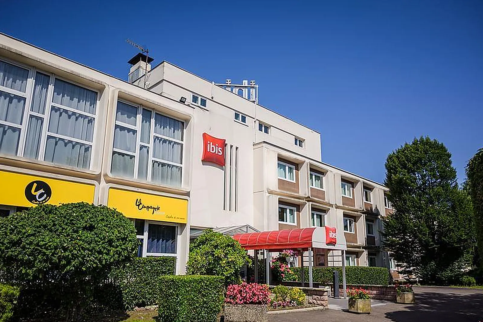 Lieux événementiels, IBIS BELFORT DANJOUTIN ***