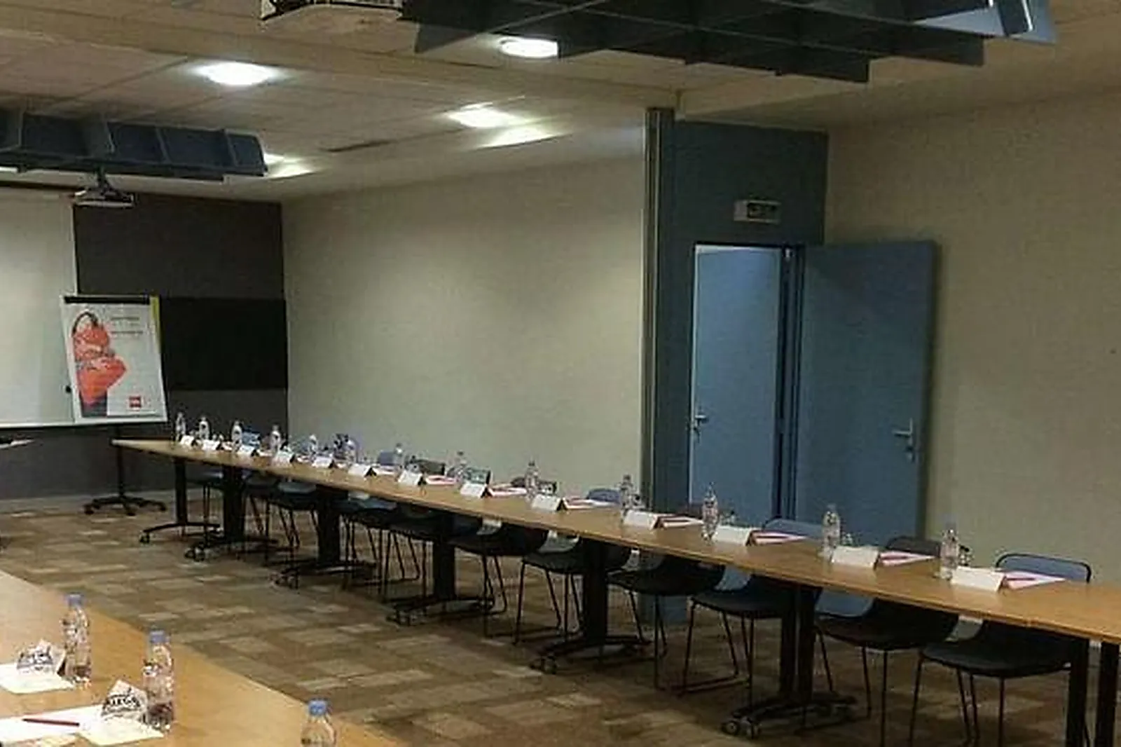 Lieux événementiels, IBIS CAMBRONNE PARIS TOUR EIFFEL ***