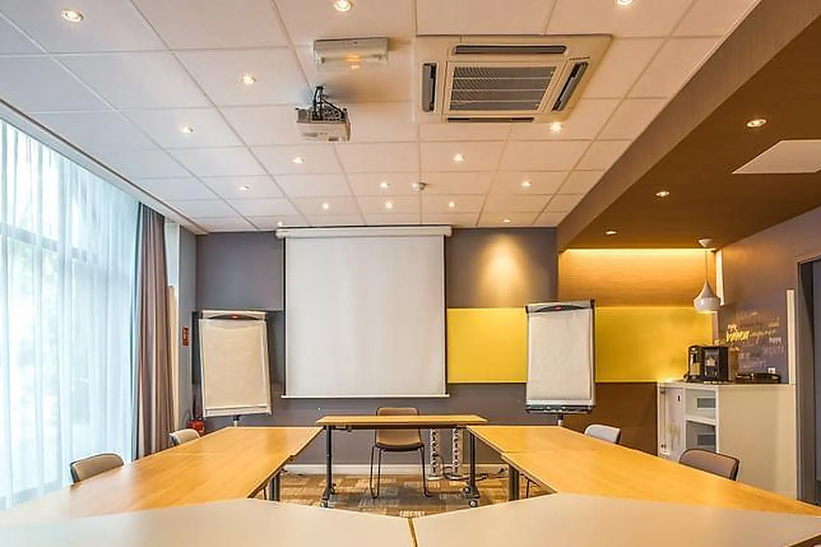 Lieux événementiels, IBIS PART-DIEU LES HALLES ***