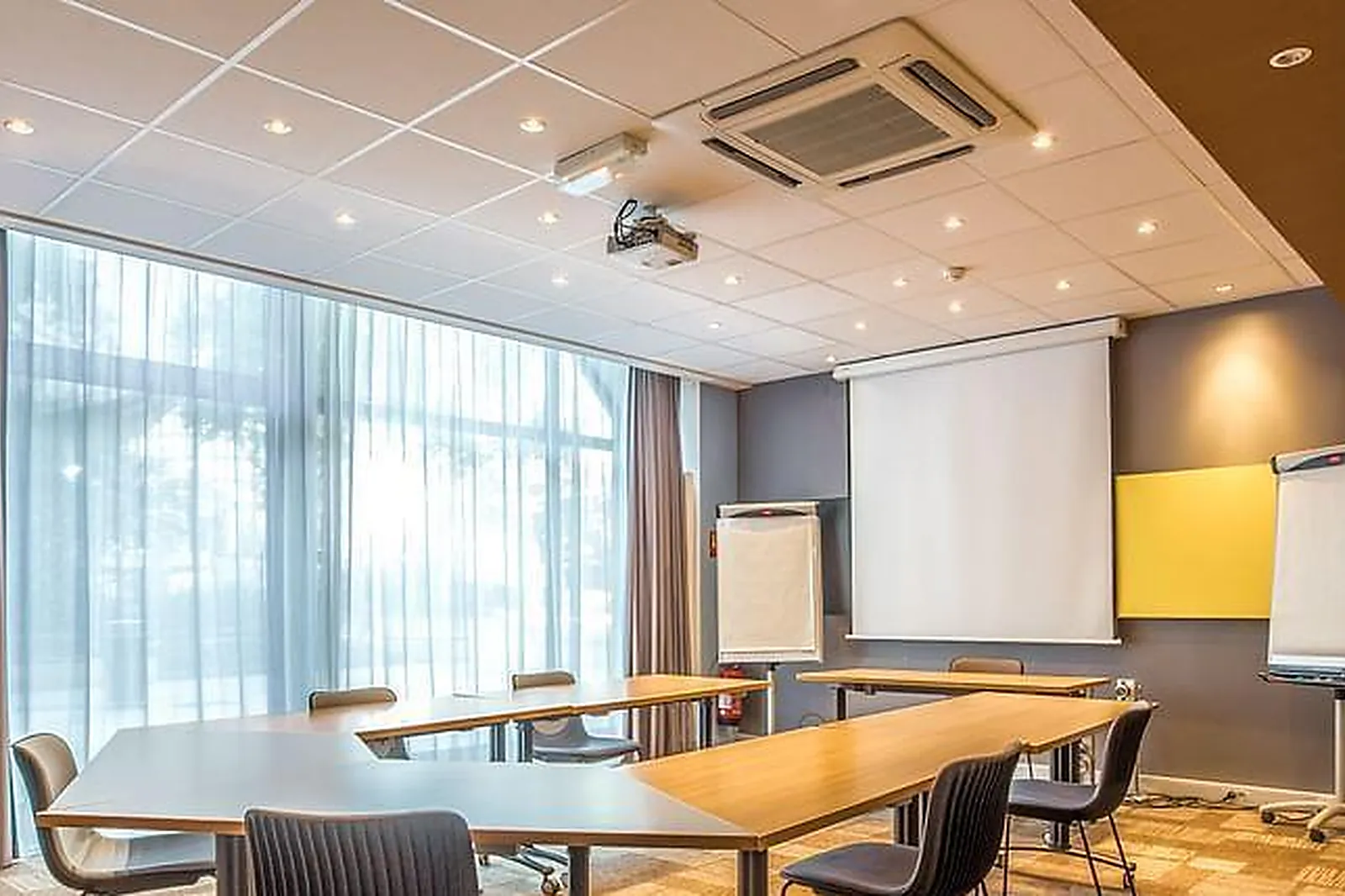 Lieux événementiels, IBIS PART-DIEU LES HALLES ***