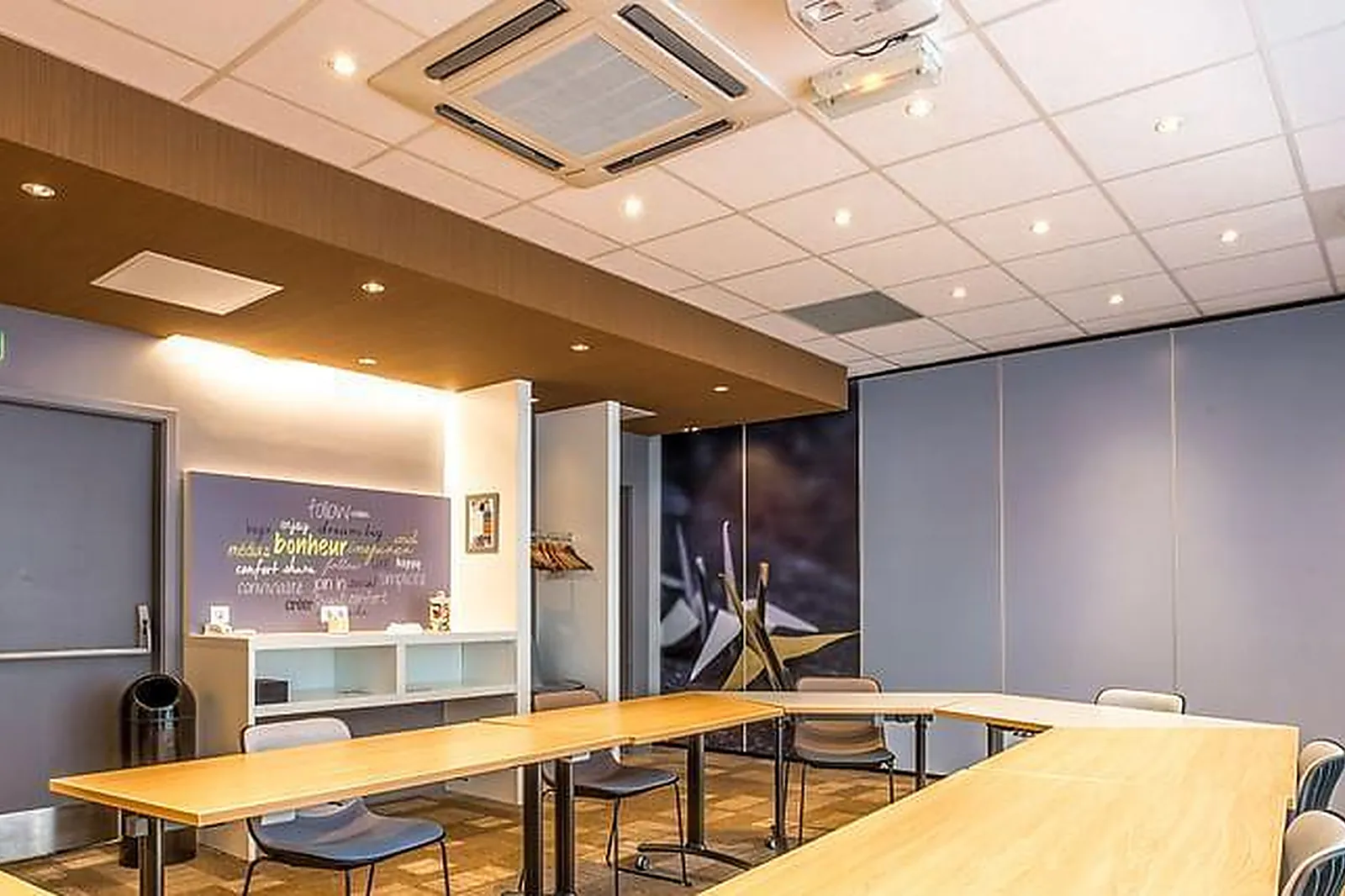 Lieux événementiels, IBIS PART-DIEU LES HALLES ***