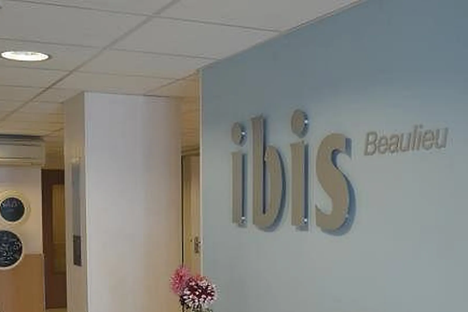 Lieux événementiels, IBIS RENNES BEAULIEU ***