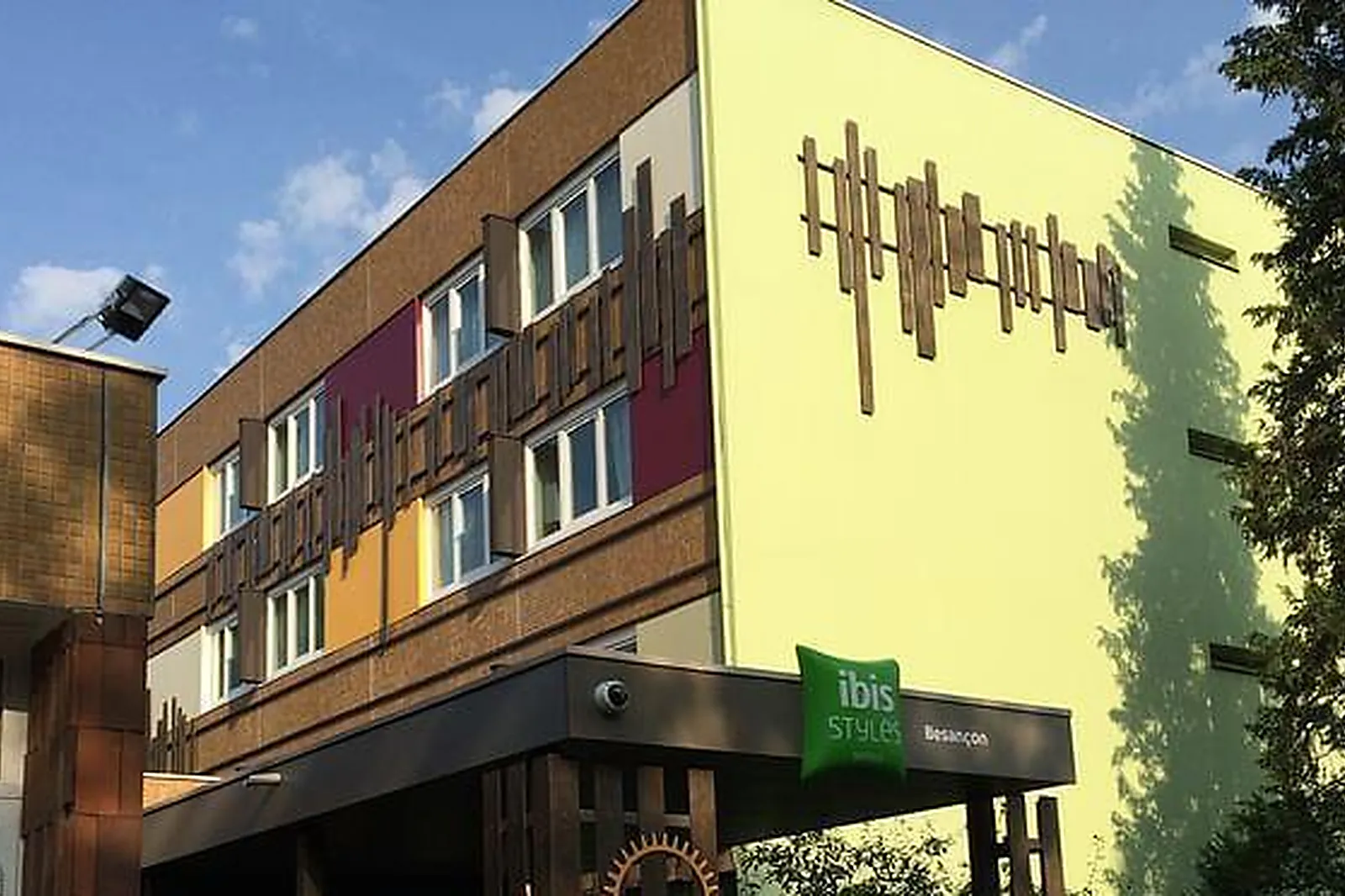 Lieux événementiels, IBIS STYLE BESANÇON ***