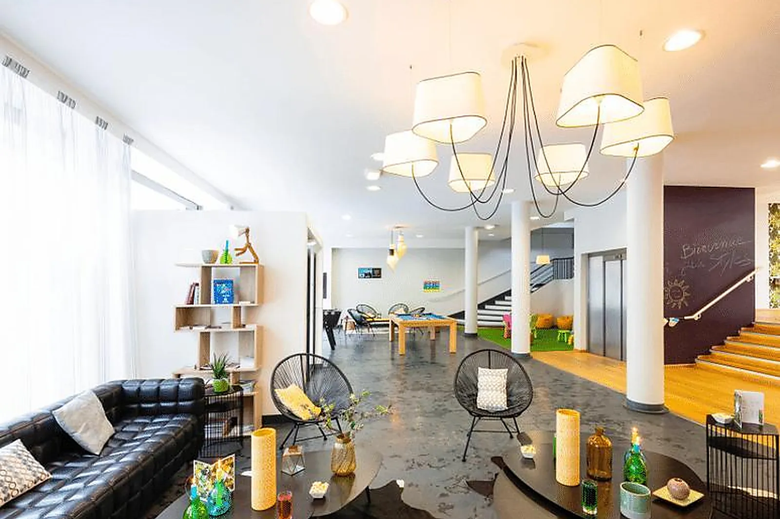 Lieux événementiels, IBIS STYLE CALAIS CENTRE