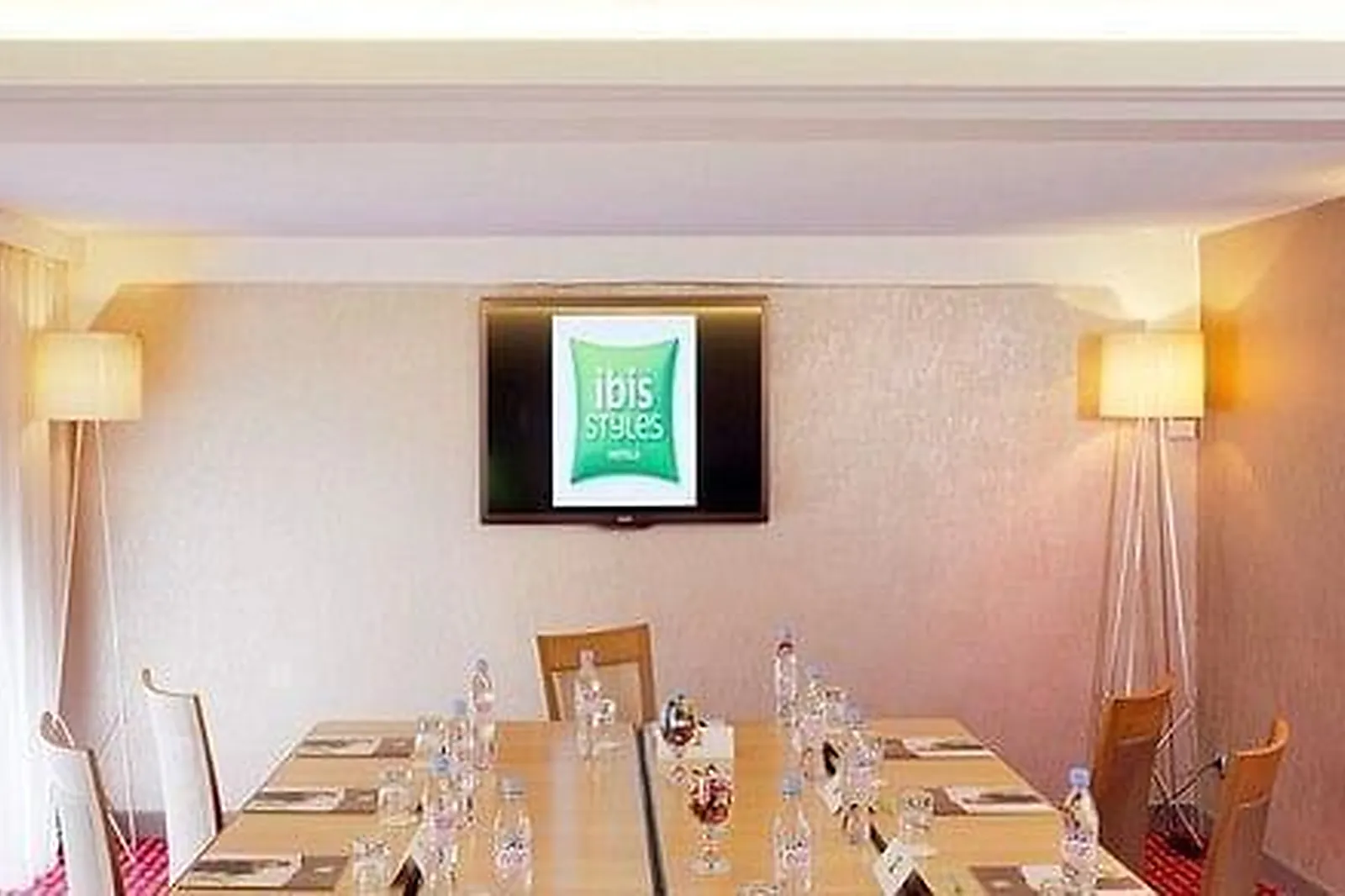 Lieux événementiels, IBIS STYLE DIJON CENTRAL ***