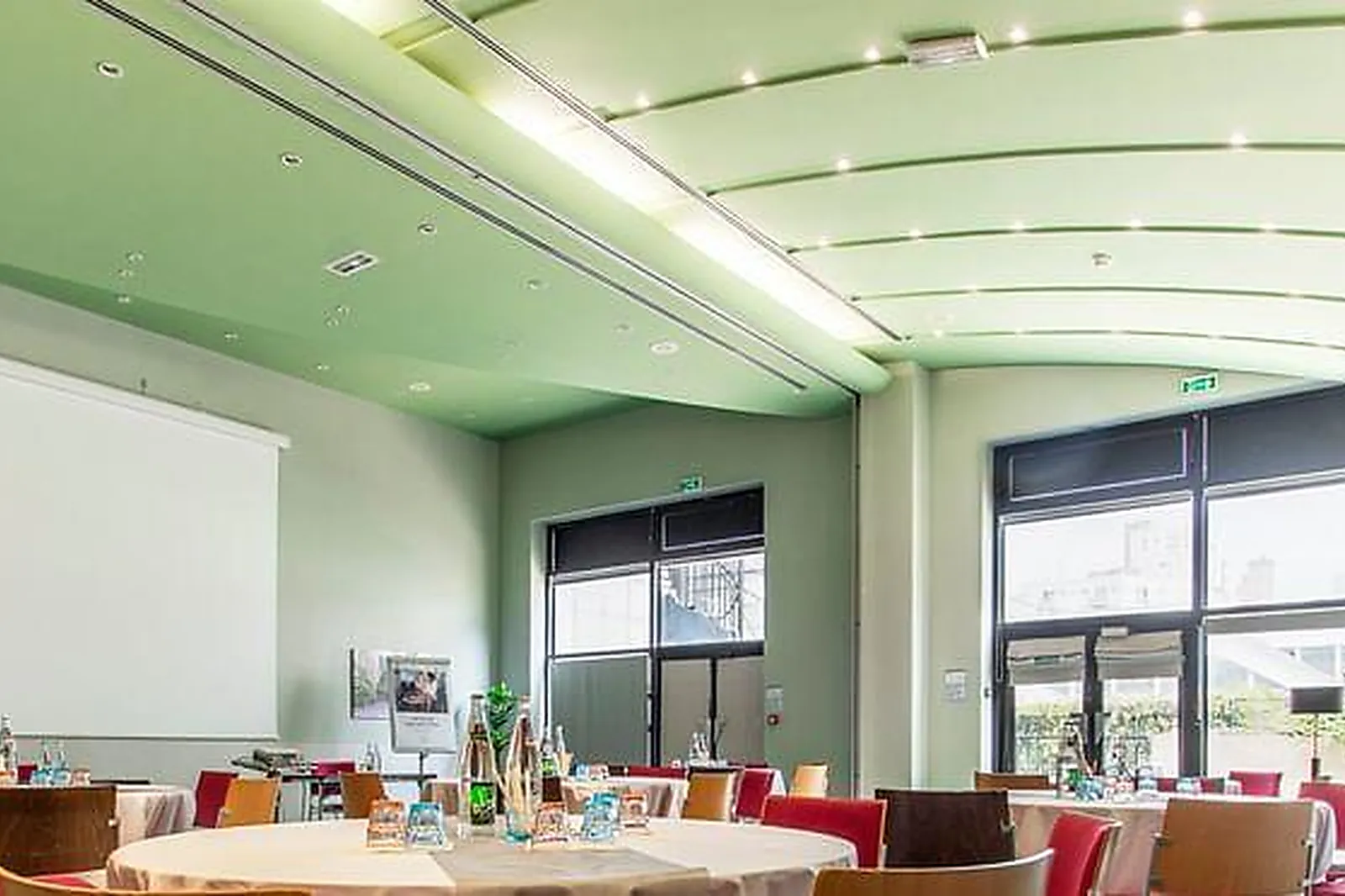 Lieux événementiels, IBIS STYLE EVRY COURCOURONNES***