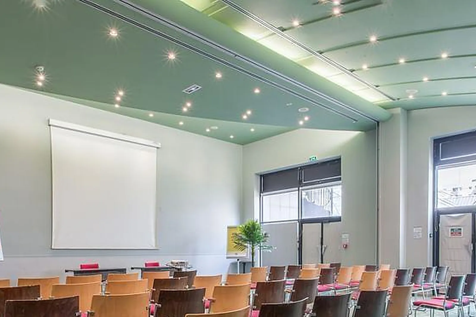 Lieux événementiels, IBIS STYLE EVRY COURCOURONNES***