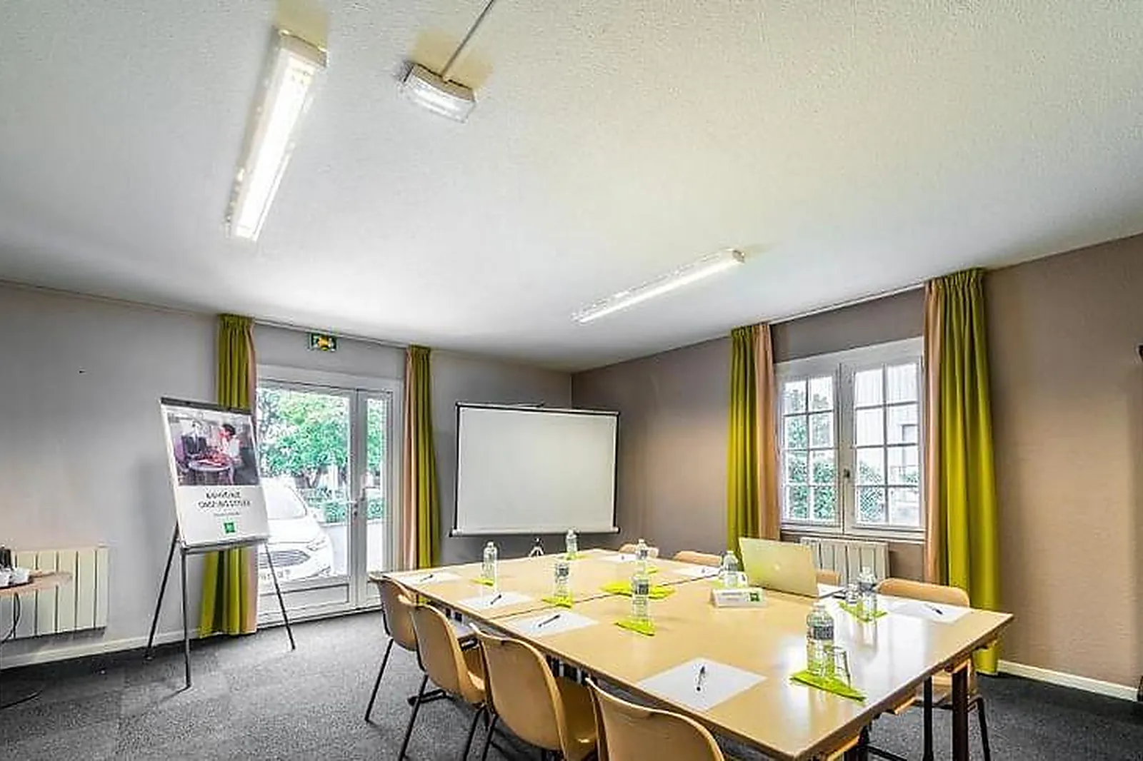 Lieux événementiels, IBIS STYLE ST BRIEUC PLERIN