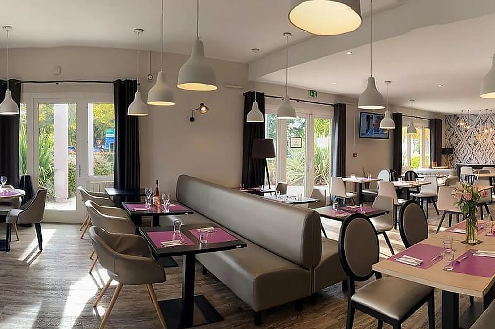 Lieux événementiels, IBIS STYLE ST BRIEUC PLERIN