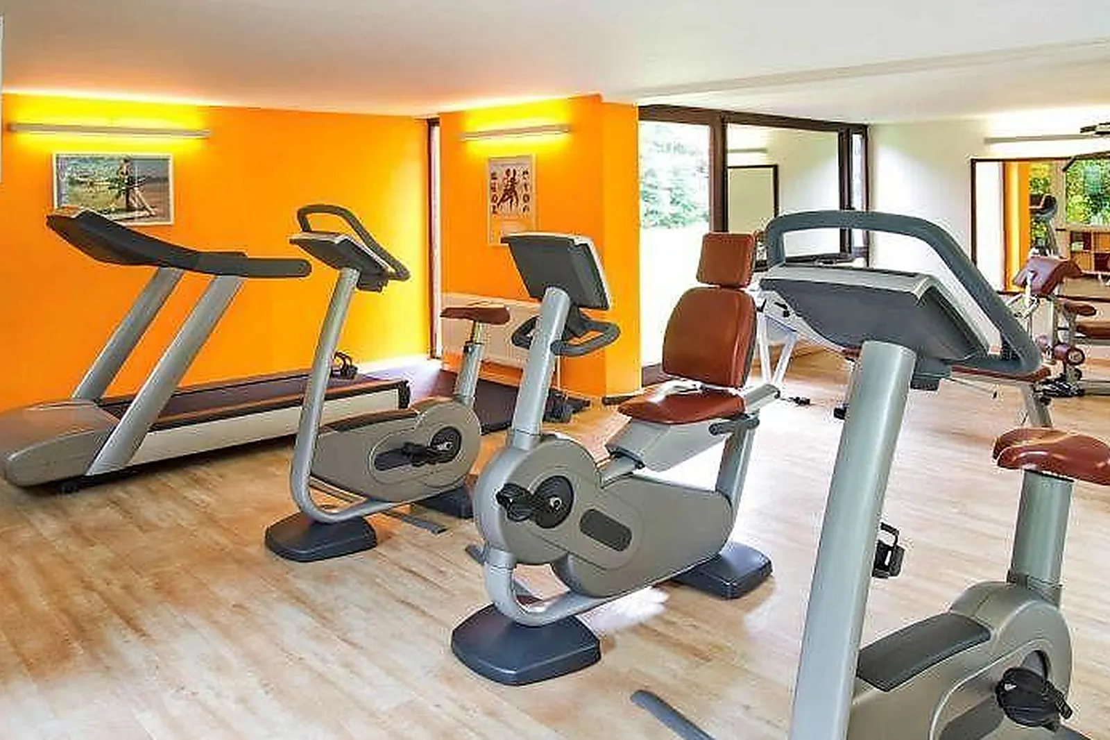 Lieux événementiels, IBIS STYLES LOUVAIN-LA-NEUVE***