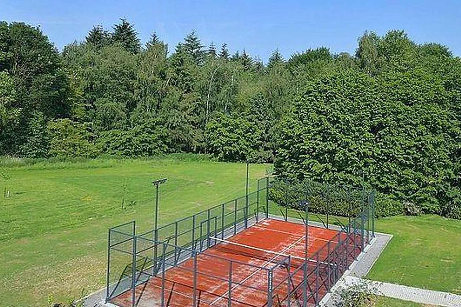 Lieux événementiels, IBIS STYLES LOUVAIN-LA-NEUVE***