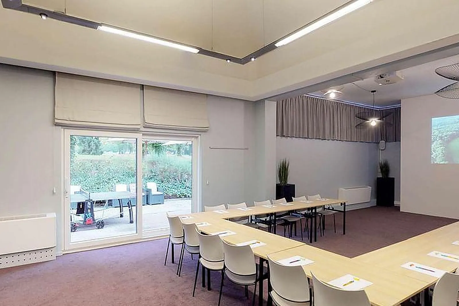 Lieux événementiels, IBIS STYLES LOUVAIN-LA-NEUVE***