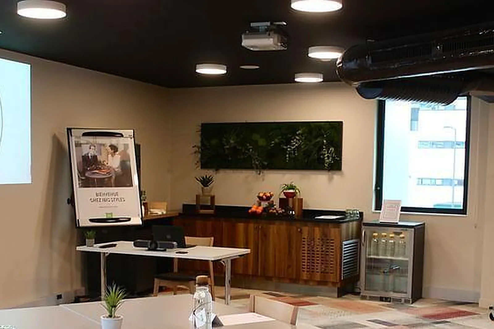 Lieux événementiels, IBIS STYLES PARIS MÉTÉOR AVENUE D'ITALIE