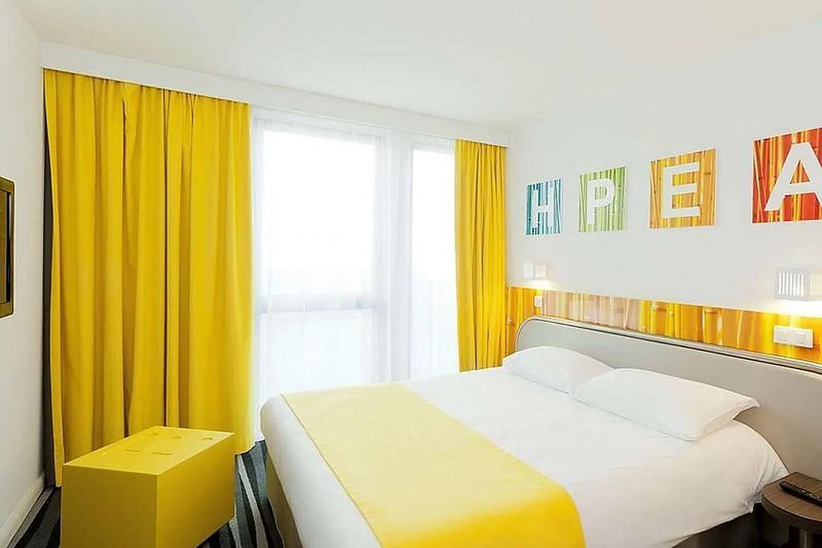 Lieux événementiels, IBIS STYLES PARIS PORTE D'ORLÉANS ***