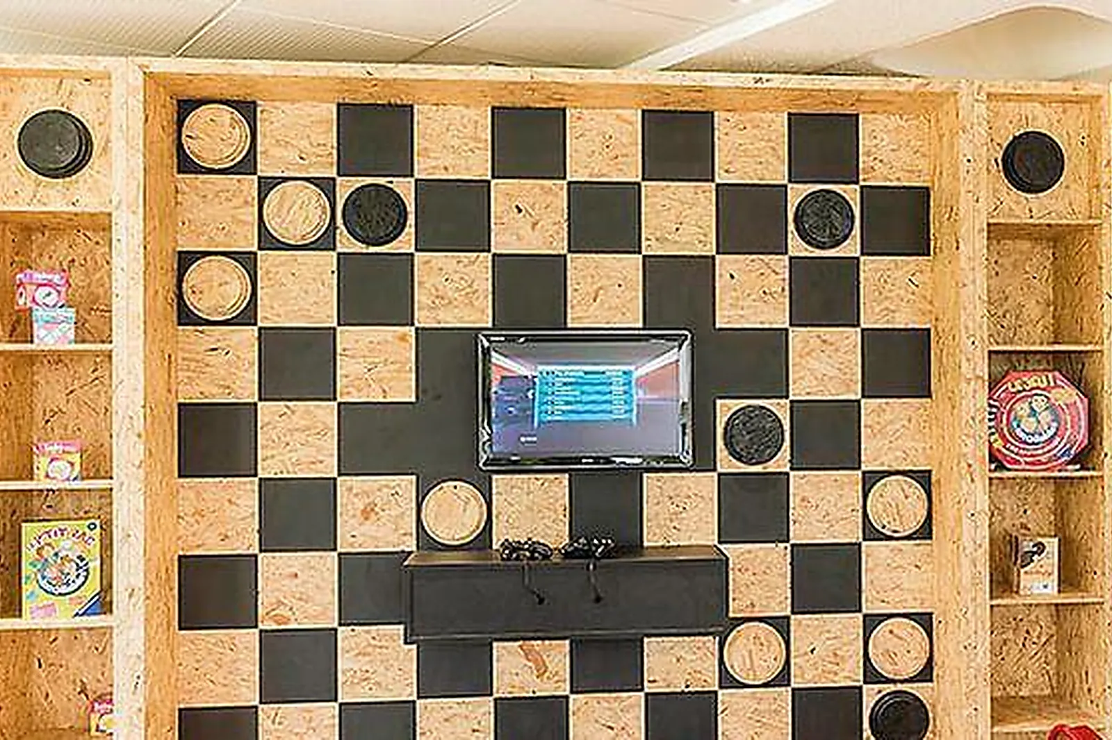 Lieux événementiels, IBIS STYLES TOURS SUD ***