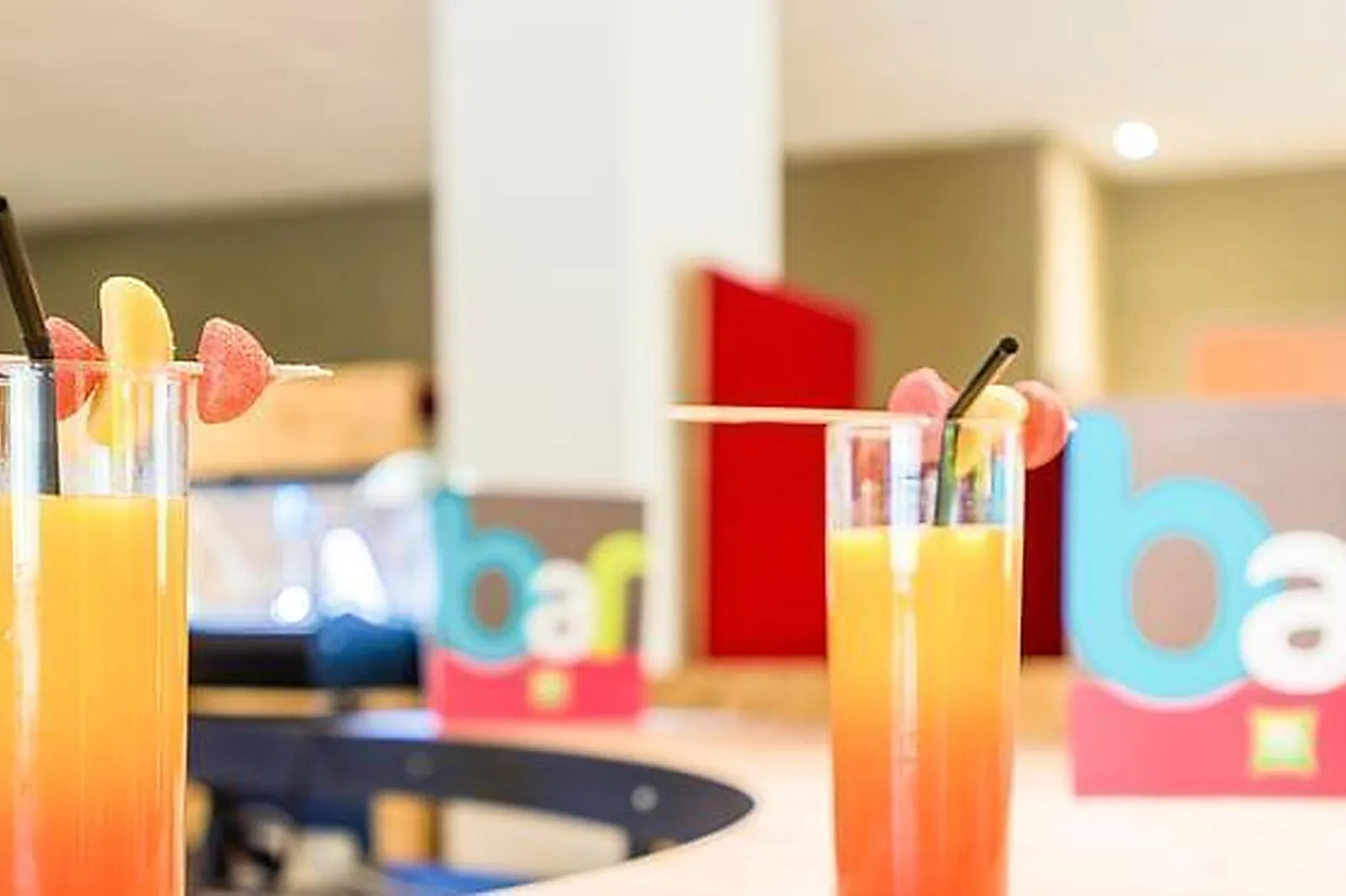 Lieux événementiels, IBIS STYLES TOURS SUD ***