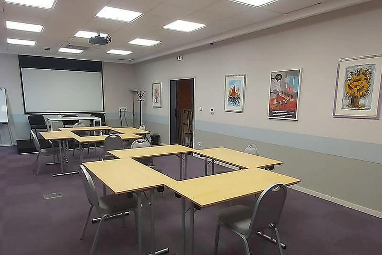 Lieux événementiels, PATHÉ CAP SUD AVIGNON