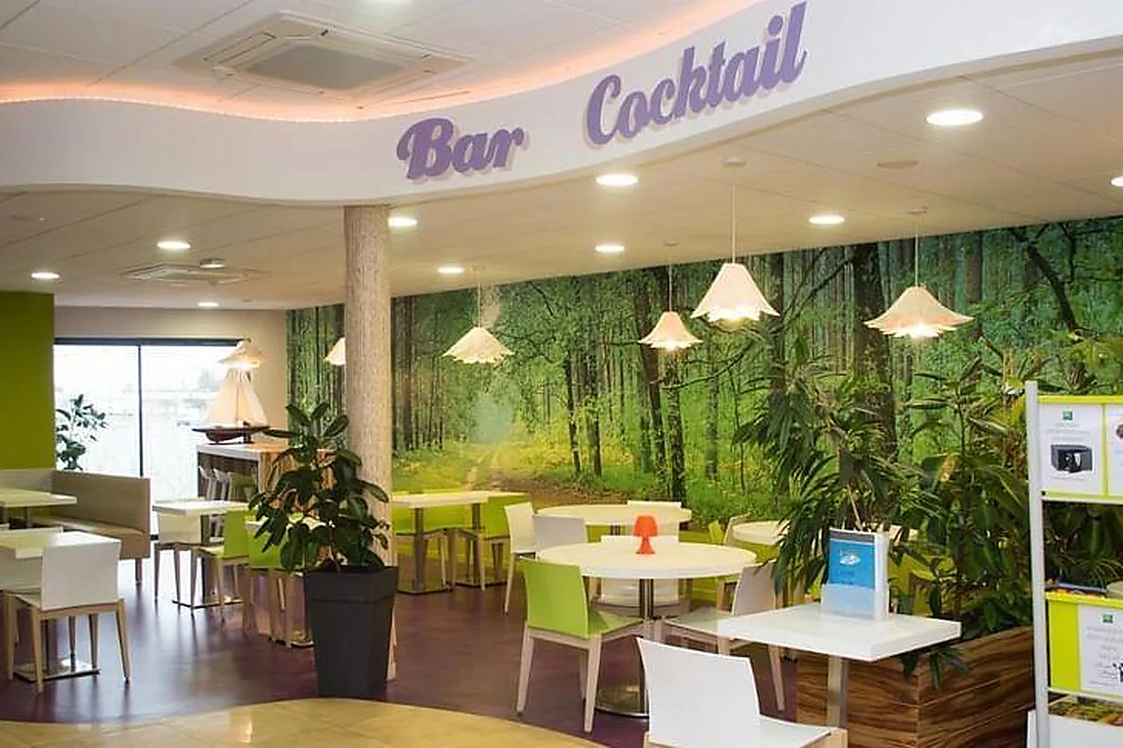 Lieux événementiels, PATHÉ CAP SUD AVIGNON