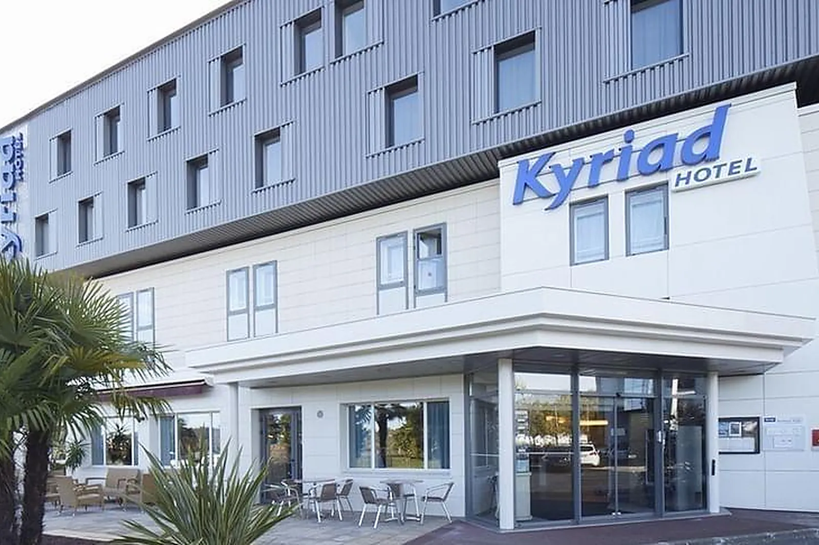 Lieux événementiels, IBIS STYLES - BÈGLES ***