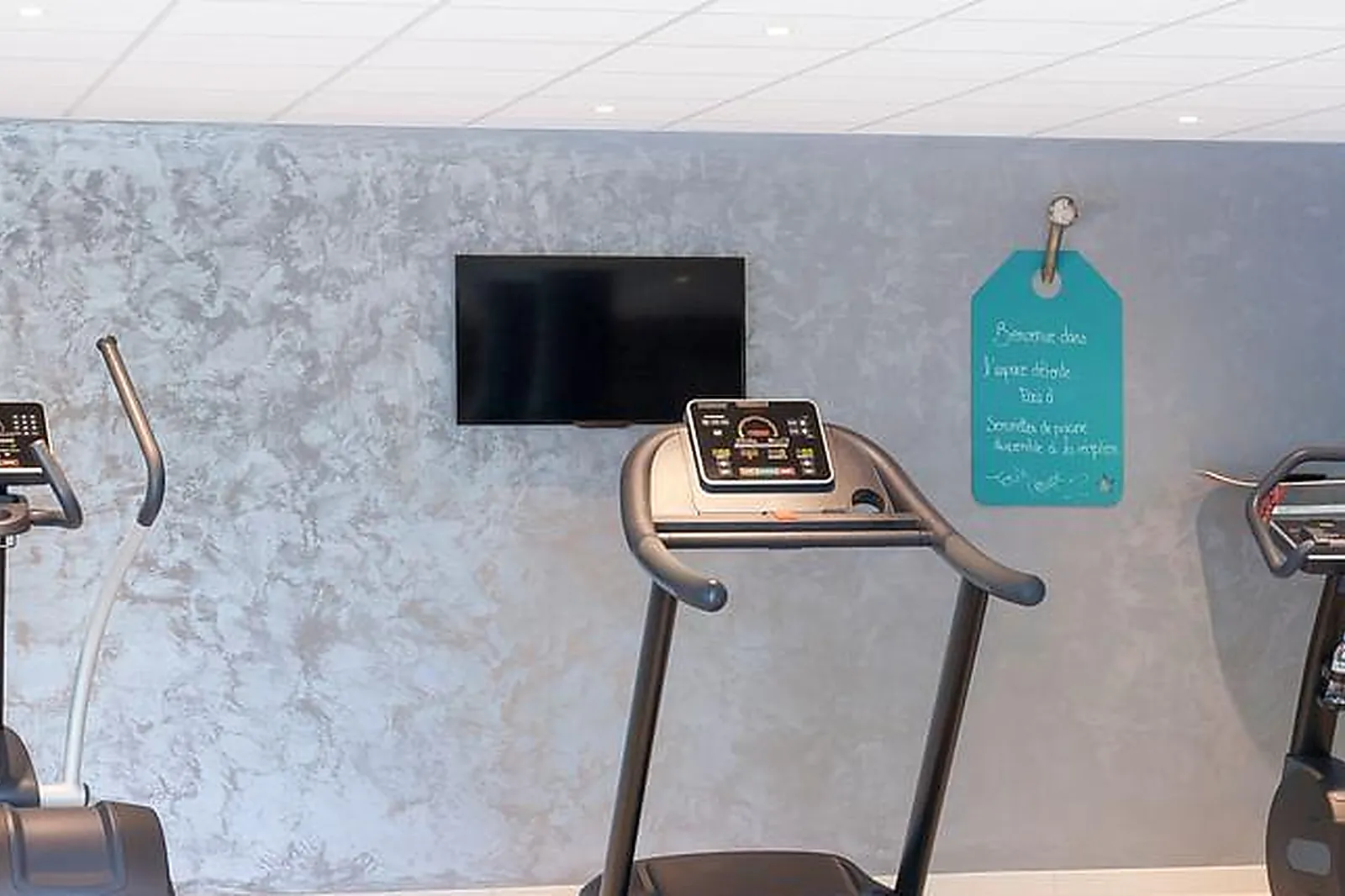 Lieux événementiels, IBIS STYLES VIERZON