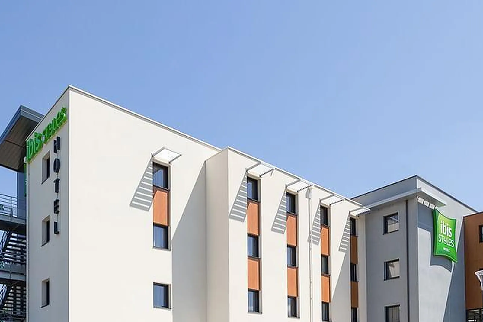 Lieux événementiels, IBIS STYLES VIERZON