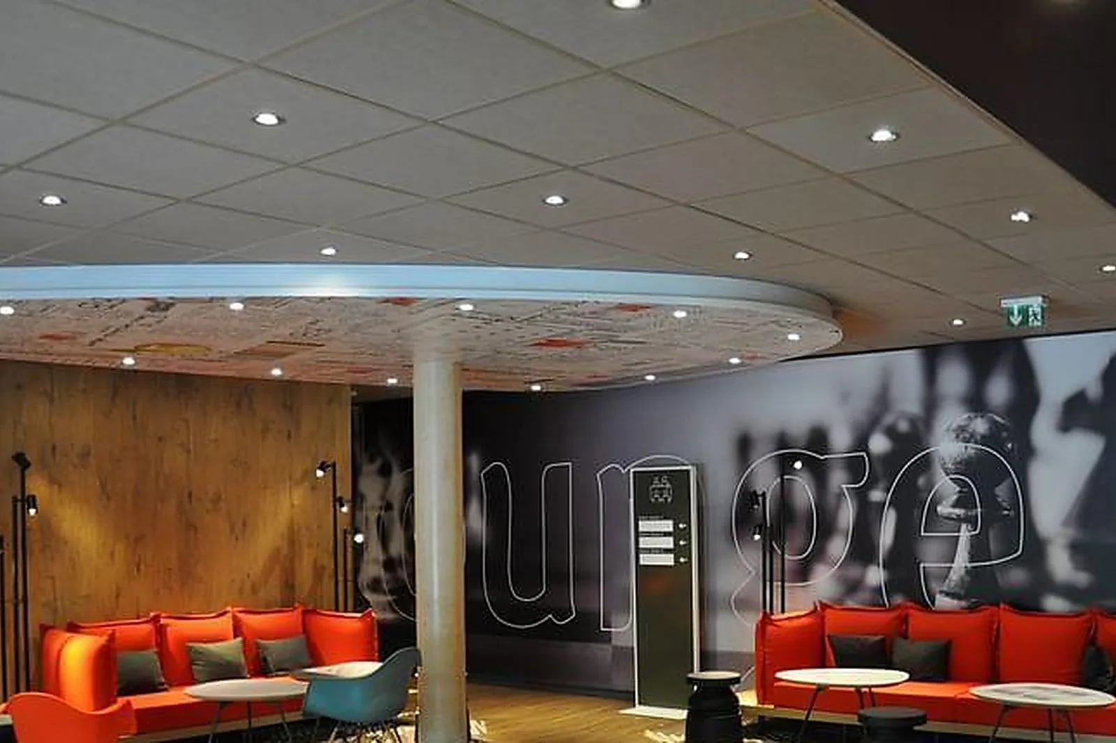 Lieux événementiels, KYRIAD HOTEL LYON EST BRON EUREXPO LE COTTAGE ***