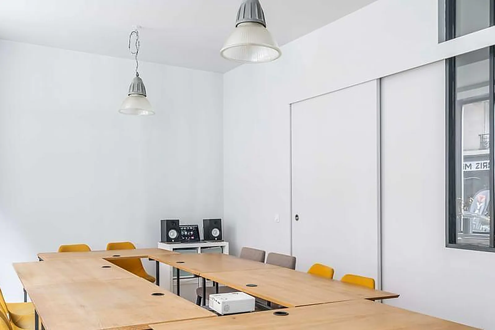 Lieux événementiels, ICI CHEZ VOUS