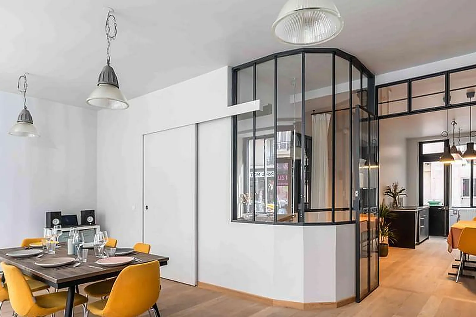 Lieux événementiels, ICI CHEZ VOUS