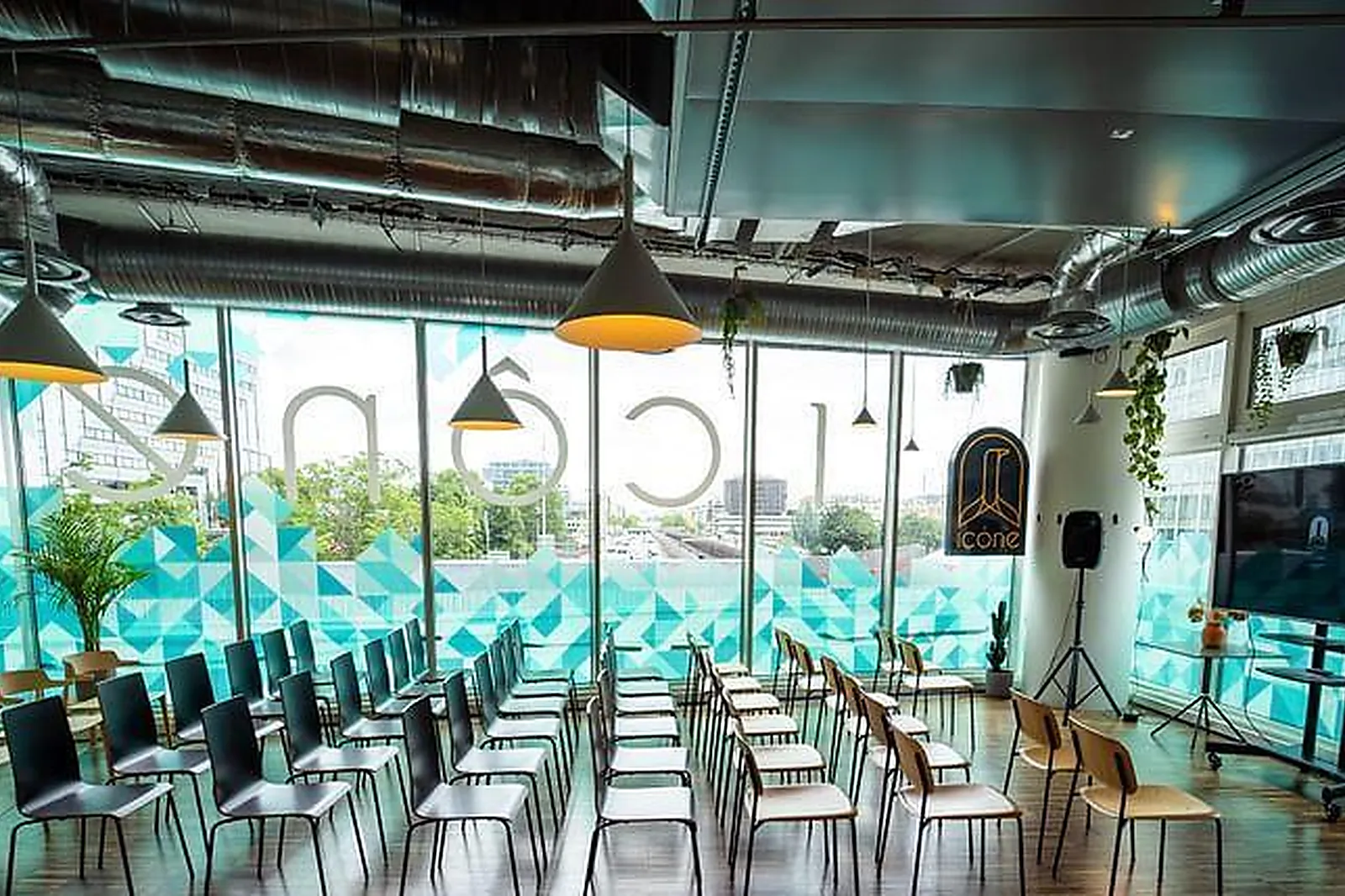 Lieux événementiels, ICONE SPACE