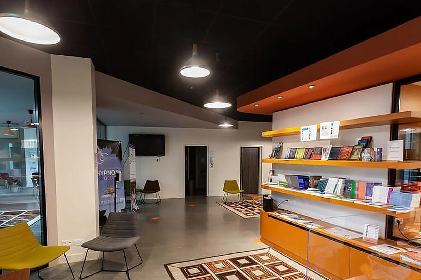 Lieux événementiels, INSTITUT EMERGENCES