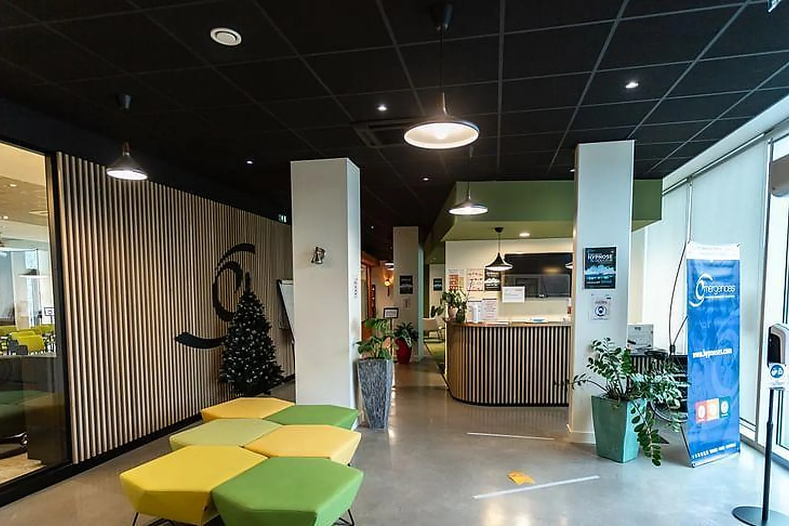 Lieux événementiels, INSTITUT EMERGENCES