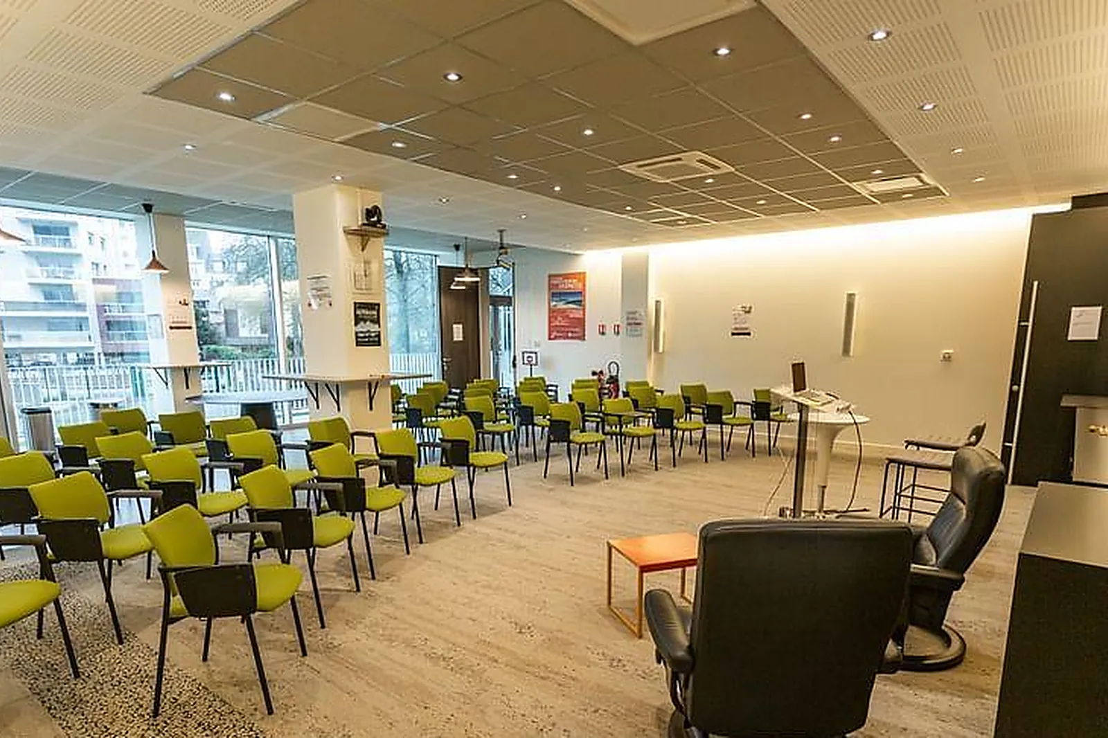 Lieux événementiels, INSTITUT EMERGENCES