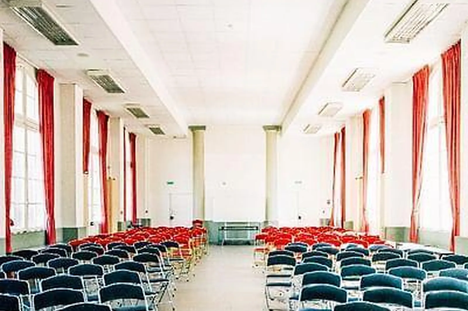 Lieux événementiels, INSTITUT SUPÉRIEUR CLORIVIÈRE