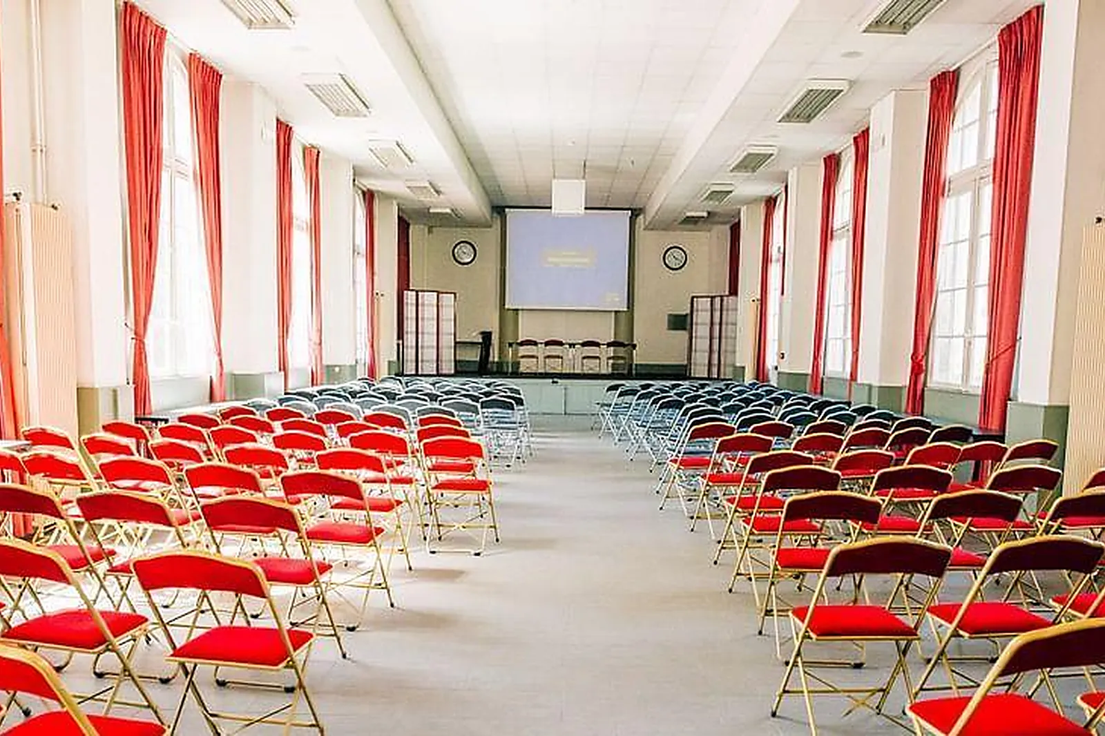 Lieux événementiels, INSTITUT SUPÉRIEUR CLORIVIÈRE