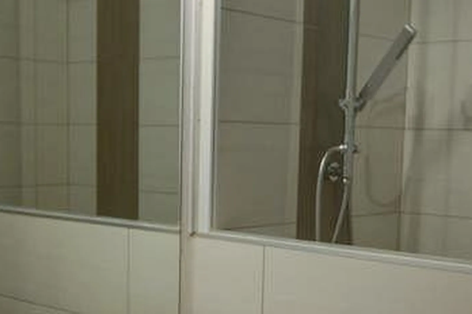 Lieux événementiels, INTER-HÔTEL LE FLORÉAL VENCE ***