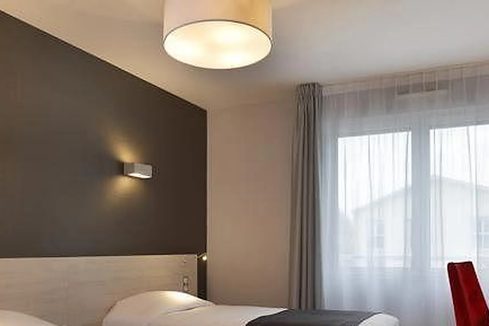 Lieux événementiels, INTER-HÔTEL LES THERMES DE L'AVENUE ***